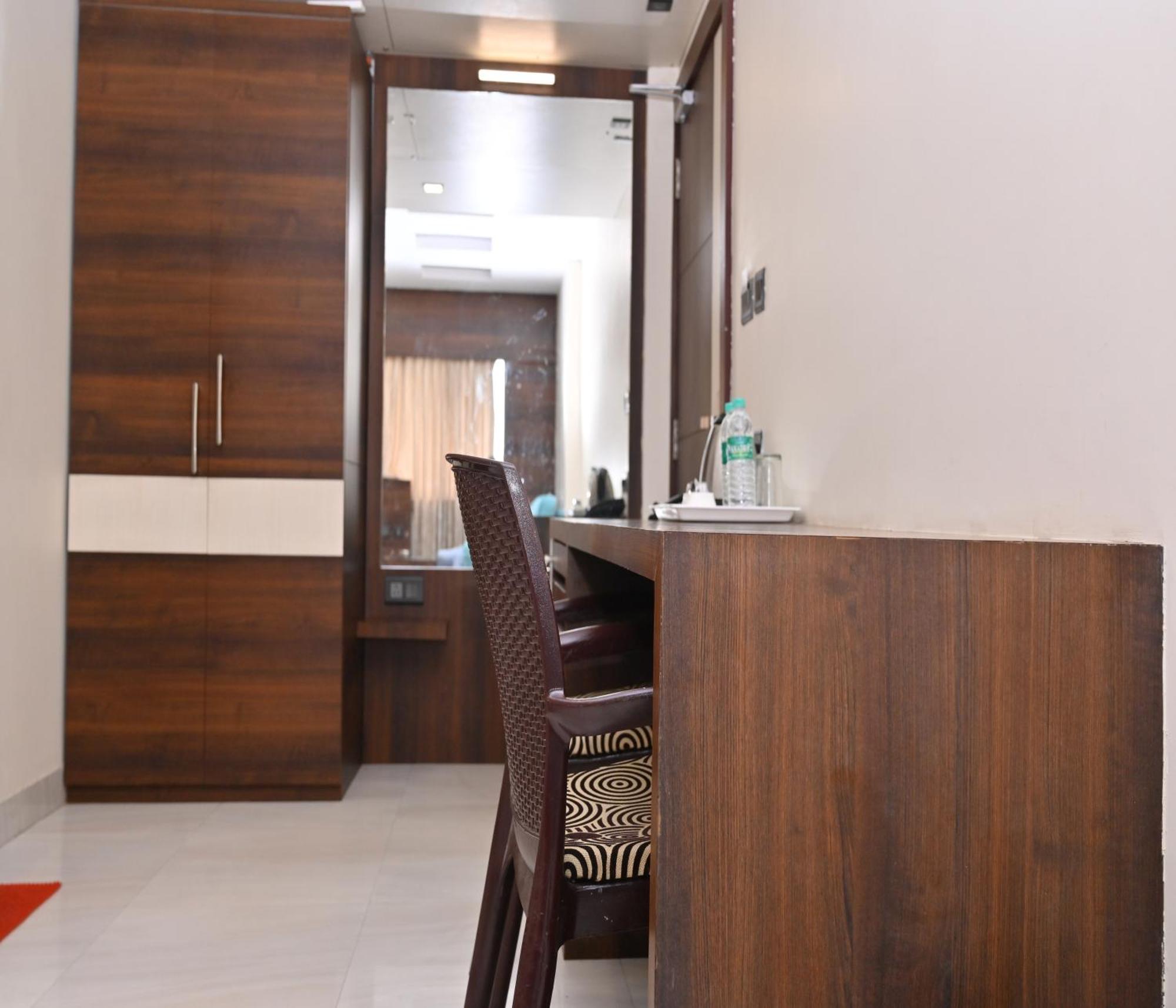 Hotel Silver Land New Digha With Rooftop Pool Exterior foto